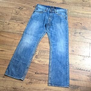 Zac Relaxed Fit Straight Leg Jeans NWOT